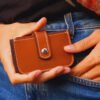 Porte-cartes en cuir
